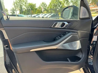 BMW X5 XDRIVE45E M-Sport Bowers & Wilkins Pano Softclose Laser Trekhaak Mooi vol uitgevoerd! / 35