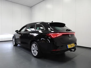 SEAT Leon Sportstourer 1.0 eTSI Aut. Style Business Intense NAVI/CAMERA/LED/TREKH./17"LMV! / 4