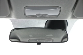 Kia Picanto 1.0 DPI DynamicLine  - Achteruitrij camera - Navigatie - Airco - Fabrieksgarantie tot 07-2032 / 35