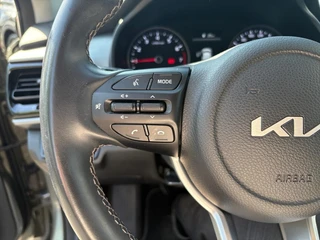 Kia Stonic 1.0 T-GDi MHEV DynamicPlusLine | Cruise Control | Climate Control | Camera | Navigatie | LM Velgen | / 17