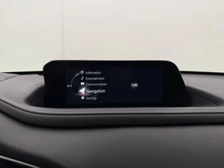 Mazda CX-30 2.0 e-SkyActiv-X M Hybrid Comfort | Automaat | Navigatie | Camera | Parkeersensoren | Stoelverwarming | Apple CarPlay / 20