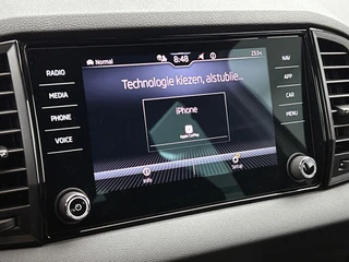 Skoda Karoq 1.5 TSI ACT Sportline Business | Automaat | Adaptive Cruise | Stoel/stuurverwarming | CarPlay | Camera / 20