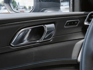 Lynk & Co 01 1.5 | Black Edition | Panoramadak|360° Camera|ACC|Stoelverwarming|Navi|Carplay / 25