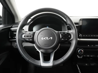 Kia Stonic 1.0 T-GDi MHEV DynamicLine  Navigatie - Achteruitrijcamera - Cruise Control - Apple & Android Carplay - Fabrieksgarantie t/m 14-04-2032 / 40
