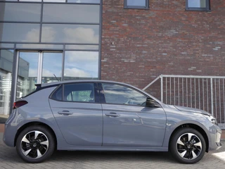 Opel Corsa Electric Long Range GS 51 kWh | 1 Fase | 8 Jaar garantie | NIEUW | tot 429km WLTP | 100kW snelladen | Stoel- & stuurverwarming | Camera | Apple Carplay/Android Auto / 4
