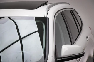 BMW X1 xDrive20i High Executive | PANORAMADAK | HEAD UP | STOELVERWARMING | TREKHAAK / 22