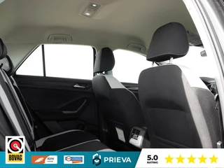Volkswagen T-Roc 1.5 TSI Sport | Carplay | Virtual | 19 inch | DSG | Trekhaak | Camera / 57