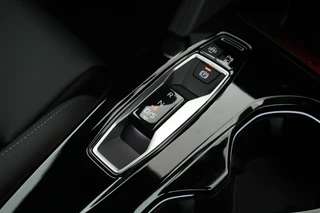 Audi Q5 2.0 TFSI 299pk e-hybrid quattro S edition Trekhaak 360Camera Tech-Pro Leder Memory Stoelverwarming Virtual Cockpit Panoramadak Navigatie S-Line / 49