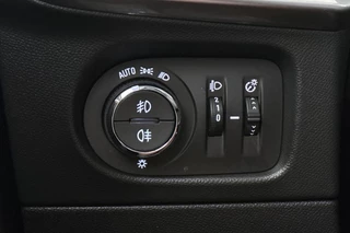 Opel Mokka-e Elegance 50-kWh 11kw bl. Apple CarPlay Achteruitrijcamera / 23