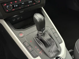 Seat Arona 1.0 TSI Xcellence | Automaat | Cruise control | Stoelverwarming | CarPlay | Camera | Parkeersensoren / 19