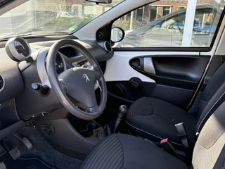 Peugeot 107 1.0 Active 5-drs / 17
