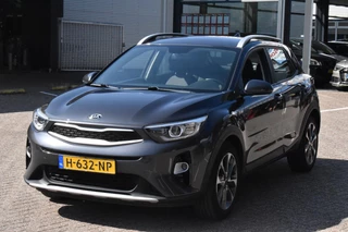 Kia Stonic 1.0 T-GDi DynamicLine 1e Eigenaar | Navigatie | Camera | 12 mnd BOVAG garantie | Whatsapp 06-53188999 / 23
