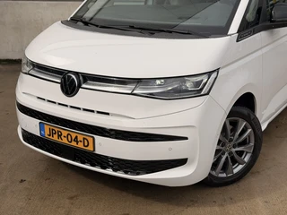 VW Multivan 1.4 eHybrid L2H1 Leder Pano IQ Trekh H/K Sfeer HUD Lang / 4