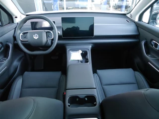 Leapmotor C10 Design REEV 28.4 kWh | Demo | 1500 trekgewicht | Nieuw uit voorraad Leverbaar | Panoramadak | Camera | 20 inch | Elektrische achterklep / 10