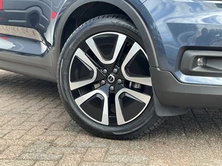 Volvo XC40 1.5 T3 Business Pro Automaat Adap.Cruise Nav/Cam Carplay Orig.NL Hoogzitter! / 42