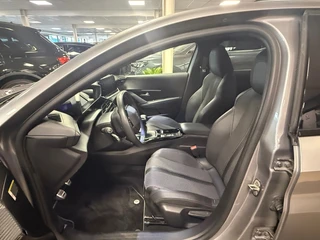 Peugeot 208 1.2 GT 101PK / Navigatie / DAB / Camera / PDC v+a / Full Led / 23