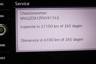 Volkswagen T-Roc 1.5 TSI Style | IQ LIGHT | STOELVERWARMING | CLIMA | APP CONNECT | DAB | PDC / 51