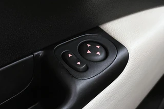 Fiat 500C 0.9 TwinAir Turbo Dolcevita / 24