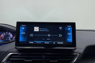 Peugeot 3008 1.2T Allure Pack Business | Navigatie | Achteruitrijcamera | Parkeersensoren | Keyless Entry | LED koplampen | Privacy Glass | Apple Carplay/Android Auto / 22