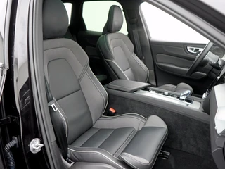 Volvo XC60 2.0 T6 AWD+ Black Edition Leder | Pano | 360 cam | Lighting Pack / 20