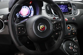 Fiat 500 C 1.4 T-Jet Abarth Competizione | BEATS | CLIMA | LEDER / 34