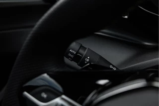 Peugeot 308 SW 1.6 Plug-in Hybrid 225 GT  | SOH 100% | Pano | Camera / 37