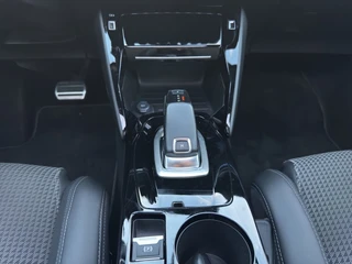Peugeot 2008 1.2 PURETECH GT-LINE PANO,CARPLAY,ALL IN PRIJS / 12