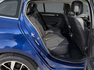 Renault Mégane Estate 1 .3 TCe Bose 160 pk AUT. | navigatie | cruise control | trekhaak | bose audio | keyless | privacy glas / 18