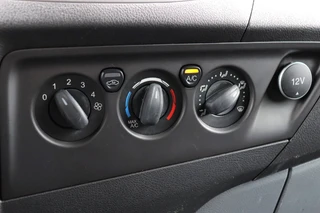 Ford Transit Custom 270 2.0 TDCI L1H1 Trend NAP | Cruise | Navi | Airco | Camera | Trekhaak | 3 Zits | / 17