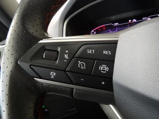 SEAT Tarraco 1.5 TSI 150pk FR Business Intense 7-zits / 25