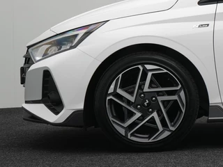 Hyundai i20 1.2 N Line Navigatie | Private lease 409,- p.m. | / 7
