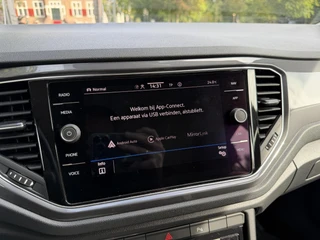 Volkswagen T-Roc 1.5 TSI Sport | DSG | Camera | Keyless | Virtal Cockpit | Led | / 17