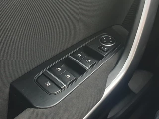 Kia XCeed 1.5 T-GDI MHEV DynamicLine *Cruise & Clima* / 16