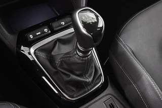 Opel Corsa 1.2 Ultimate 100PK Stoelverwarming Massage Keyless LED Koplampen / 27