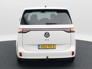 Volkswagen ID. Buzz GTX 4MOTION 79 kWh & 340 Pk | Trekhaak | Carplay | Cruise | Schuifdeuren L+R | Elektrische Stoelen | 20 Inch | Full LED  | 17.801 Km!! / 8