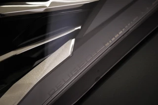 Peugeot e-408 GT 58 kWh | NIEUW | PANORAMADAK | STUURVERWARMING | MASSAGE | DAB | APPLE | 360 CAMERA / 24