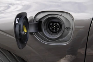 Volvo XC60 2.0 T6 PHEV Long range AWD R-Design|360 Camera|Trekhaak|Harmann|HUD|Stoel+Stuurverwarming| / 14