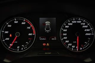 SEAT Leon ST 1.0 EcoTSI Style Business Intense  Navigatie CruiseControl Trekhaak! / 10