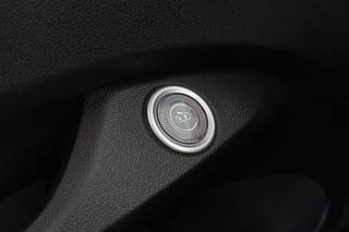 Fiat 500 Urban 42 kWh Stoelverwarming Apple CarPlay Achteruitrijcamera / 33
