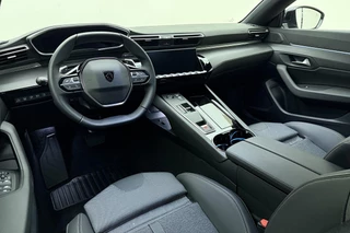 Peugeot 508 1.6 HYbrid 180 e-EAT8 Allure Avantage | NIEUW | Nieuwprijs: € 53.037 | tot 68km elektrisch WLTP | AGR Comfortstoelen | Stoelverwarming | Elektr. achterklep | Achteruitrijcamera | Adaptieve Cruise Control / 21
