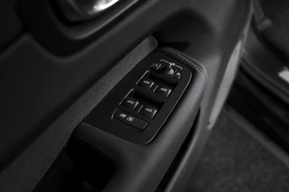 Volvo XC60 2.0 T8 Plug-in-hybrid AWD Polestar Engineered - Facelift MY26  | S/K-Panodak | Dig.Cockpit | Adapt.Cruise | Harman/Kardon | Stoel+-Stuurverw. | Elek. stoelen | 360 Camera | NAV + App.Connect + NAV | ECC | LM 21" | 9211 / 61