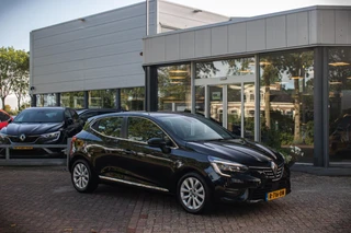 Renault Clio 1.0 TCe Intens | Rijklaar | Mirror Screen | Airco | Cruise Control | Parkeersensoren rondom | Camera | 1e eigenaar / 2