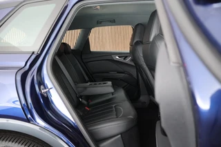 Audi Q4 e-tron 45 265pk quattro Advanced edition 77 kWh SOH 91% Matrix LED Leder Keyless Sonos Stoelverwarming Navigatie / 10