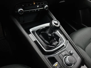 Mazda CX-5 2.0 SkyActiv-G 165 Comfort | Adaptive Cruise | Stoel/Stuurverwarming | 360 Camera | CarPlay | Trekhaak / 17