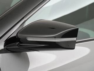 Kia EV6 GT-Line Business Edition 84 kWh  - Stoelverwarming/Ventilatie - GT-Line Design - Led Matrix koplampen - Elektrisch verstelbare voorstoelen met geheugen - Elektrische achterklep - Draadloos Apple Carplay/Android Auto - Fabrieksgarantie t/m 2033 / 15