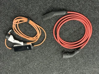Kia e-Niro DynamicPlusLine 64 kWh SOH 95,4% | Trekhaak |Schuif/Kanteldak | Camera | Stoel/Stuurverwarming | Carplay&Android / 19
