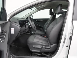 Kia Niro 1.6 GDi PHEV DynamicLine  - Navigatie - Cruise Control - Climate Control - Apple CarPlay/Android Auto - Fabrieksgarantie tot 06-2032 / 19