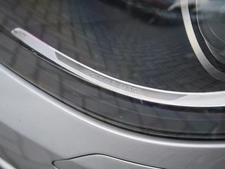 Mercedes-Benz B-Class 250 Ambition Rood leder | Xenon | Camera | Navi | Trekhaak | PDC v+a | Cruise control / 12