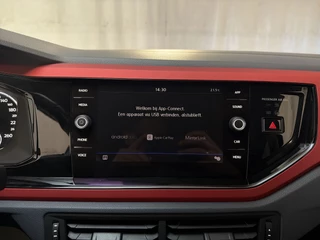 Volkswagen Polo 1.0 TSI Highline Beats Parkeersensoren Adaptive Cruise App-Connect / 12