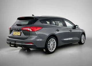 Ford Focus Wagon 1.5 EcoBoost Active Business Automaat | Adaptive Cruise | Stoelverwarming | Camera | Parkeersensoren | Trekhaak / 2
